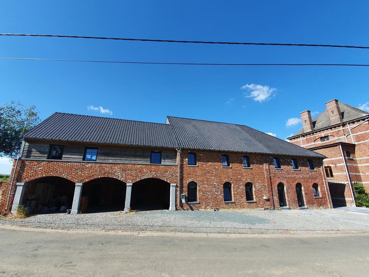 Maison Du Pre A 2 Pas De Pairi Daiza Brugelette Buitenkant foto